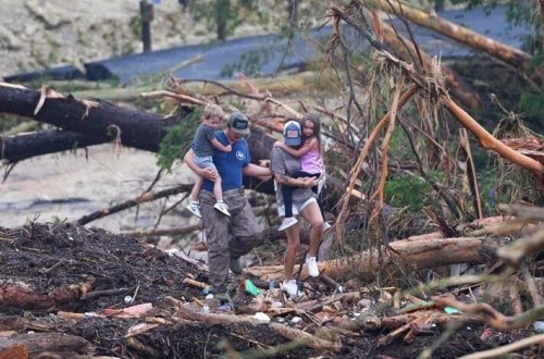 Texasda daşqın xəbərdarlığı edilib