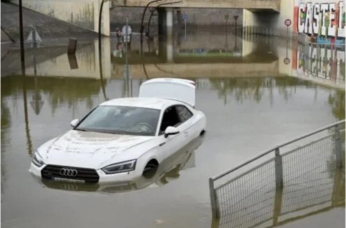 Barselonada daşqınlarda 2 nəfər itkin düşüb