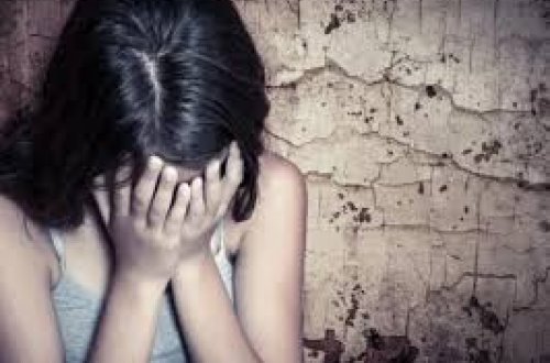 Şəmkirdə 24 yaşlı oğlan azyaşlı bacılara təcavüz etdi, hadisə yerində yaxalandı