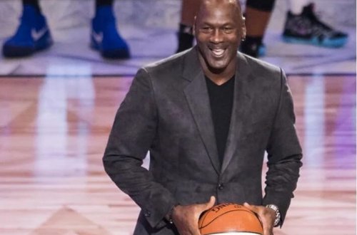 Maykl Cordan restoranda 10 min avroluq bəxşiş buraxıb