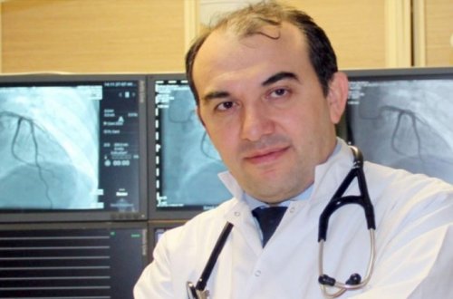 Mərkəzi Klinikanın həkimi əməliyyat etdiyi xəstəni qəbul etmədi - Kişi 8 gün sonra öldü