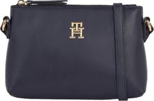 Bakıda restorandan çıxan qadının 850 manatlıq əl çantası oğurlandı