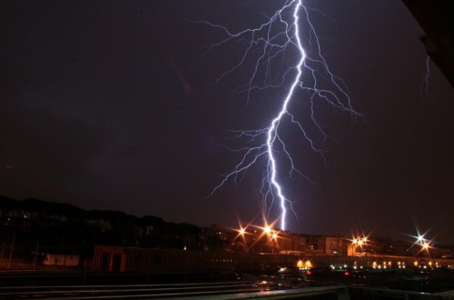 Hindistanda ildırım faciəsi - 33 ölü, çox sayda yaralı var