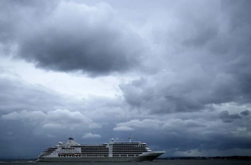 Lüks kruiz gəmisində sirli xəstəlik: 140-dan çox insan xəstədir