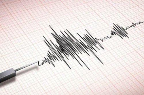 İranda güclü zəlzələ baş verib