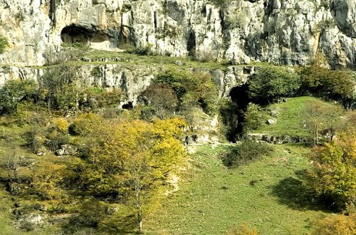 Azıx mağarası Ümumdünya irsi obyektlərinin siyahısına əlavə edilə bilər