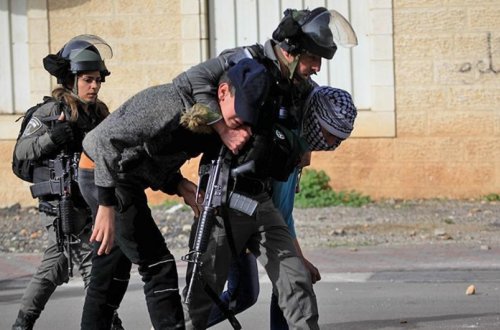 Qəzzada ÜST işçiləri və onların ailə üzvləri saxlanılıb