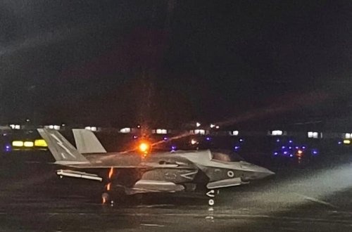 Hindistanda qapalı qalan Britaniya qırıcısı beş həftədən sonra havaya qalxa bilib