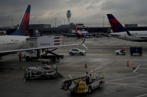 Hava limanında fəlakətin qarşısı alınıb