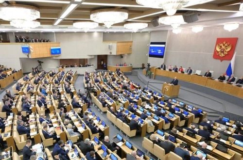 Rusiyalı deputat ölərkən 11 dəfə səs verib