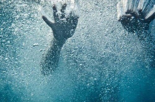 Dənizdə batanlardan biri hərbçi imiş - FOTO