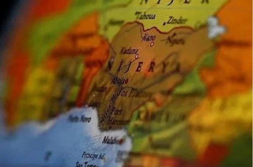 Nigeriyada sərnişin qayığı batıb, 25 nəfər ölüb