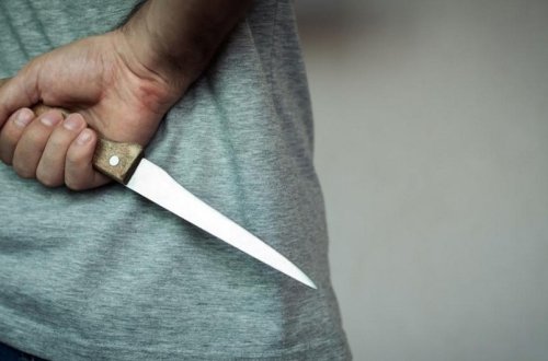 Şəmkirdə sərnişinlər bıçaqlanıb, onlara xəsarət yetirməkdə sürücü şübhəli bilinir