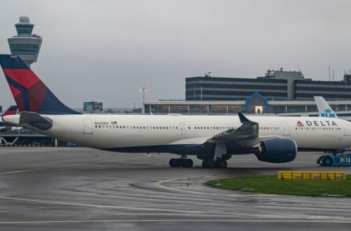 ABŞ-də təyyarə hava burulğanına düşüb, 25 nəfər xəstəxanaya yerləşdirilib