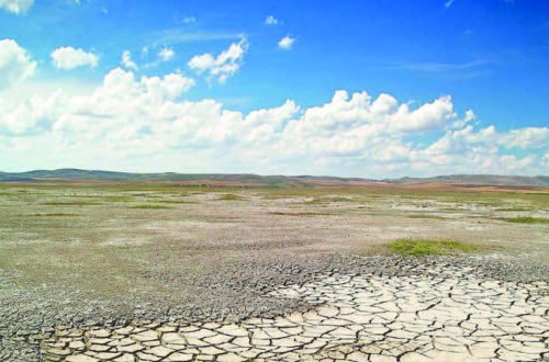 Azərbaycan səhralaşa bilər? - Ekoloq bizi gözləyən su qıtlığından danışdı