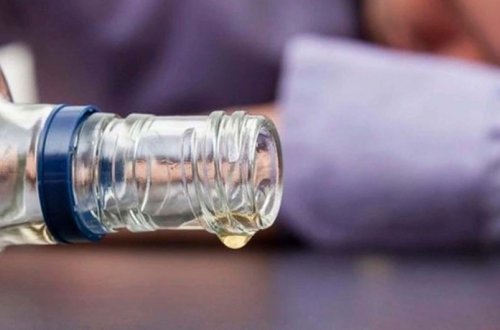 Arıqlamaq üçün sirkə turşusu içən 34 yaşlı Sumqayıt şəhər sakini zəhərlənərək ölüb