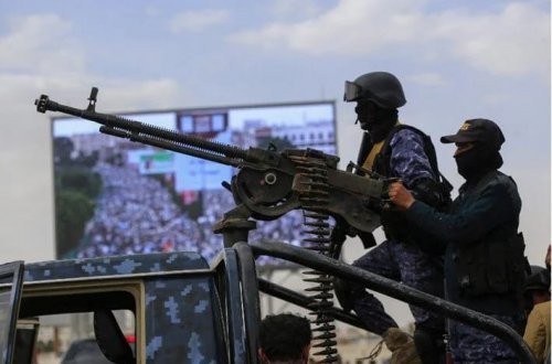 Husilər İsrailə ballistik raket zərbələri endirib