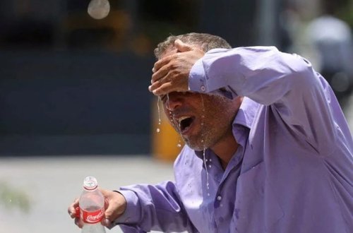 İranda dəhşətli isti: Dövlət müəssisələri bağlanıb