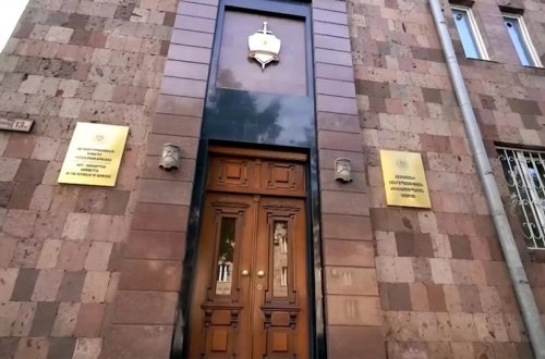 Ermənistanda icmanın sabiq başçısı dövlətə 454 min dollar ziyan vurmaqda ittiham edilir