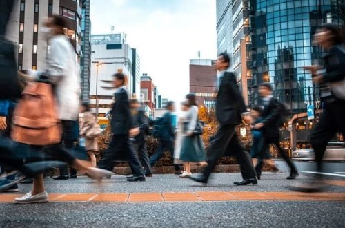 Yaponiyada 4 milyon ev boş qaldı, fövqəladə vəziyyət elan edildi