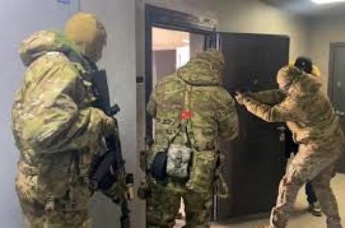 Rusiya paytaxtında əməliyyat: Terror təşkilatına miqrant cəlb edən əcnəbilər saxlanıldılar