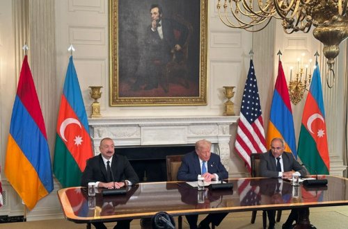 ABŞ, Azərbaycan, Ermənistan liderləri üçtərəfli bəyanatla çıxış edirlər - CANLI
