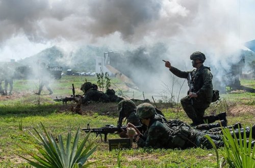 Tailand əsgərləri Kamboca sərhədi yaxınlığında minaya düşüb