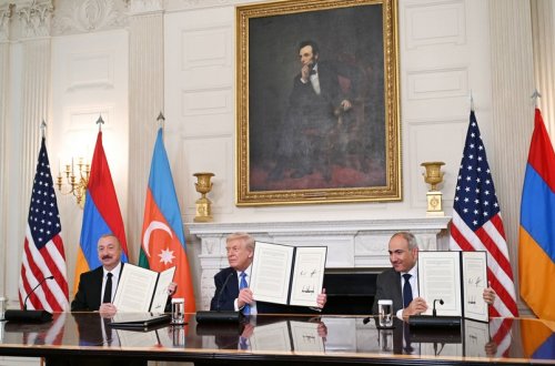 “Azerbaijan” və “Ilham Aliyev” həştəqləri “X” sosial şəbəkəsinin trendində!