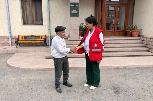 Xankəndidə qalan erməniəsilli sakinlərə baş çəkilib - FOTO