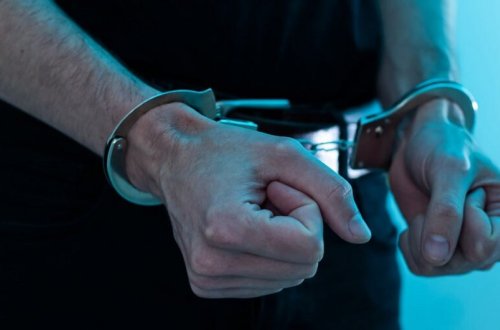 Ermənistanda insanları mitinqdə iştiraka sövq edənlər həbs edilib