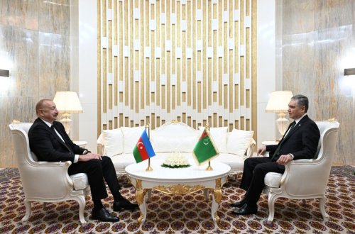 Bu gün Türkmənistan, Özbəkistan, Azərbaycan rəhbərlərinin üçtərəfli görüşü keçiriləcək