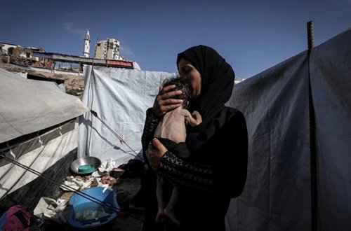 Qəzzada aclıqdan ölənlərin sayı 300-ə çatdı