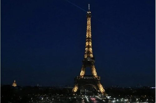 Eyfel qülləsinə hücum planı: İki nəfər həbs edilib 