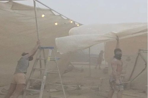 Qum Fırtınası Burning Man festivalını vurdu