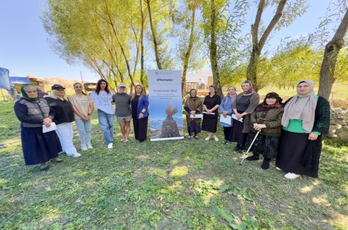 Qrızda kənd turizmi brendinin yaradılmasına dair təlim keçirildi - FOTOLAR