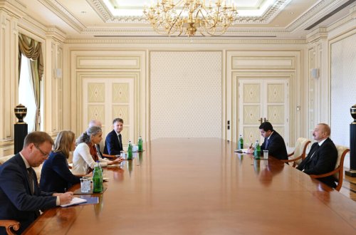 Prezident Maqdalena Qrononu qəbul edib - FOTO