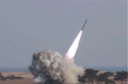 Husilər İsrailə ballistik raket zərbələri endirib