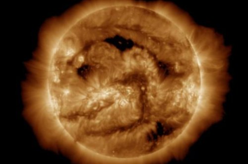 Günəş partlayışından sonra plazma buludu Yerdə geomaqnit qasırğasına səbəb olacaq