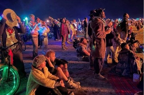 Festivalda sürpriz doğuş: Hamilə olduğumu belə bilmirdim