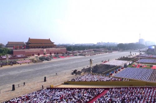 İlham Əliyev Çində hərbi paradı izləyib - VİDEO - FOTO