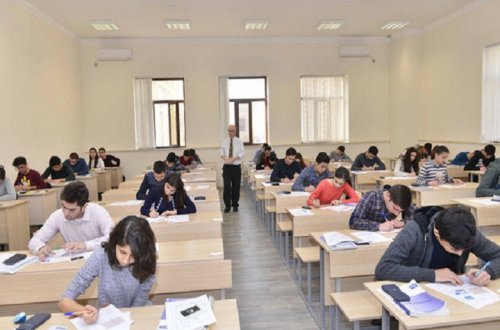 Kolleclərə qeydiyyatın tarixi açıqlandı