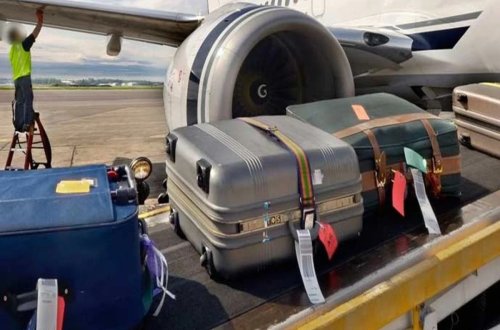 Gəncədə hava limanında 10 min manatlıq qızıl oğurlanıb