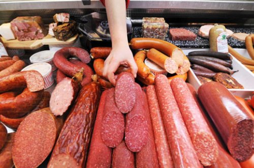 Kolbasa və sosiskalar xərçəng yaradır