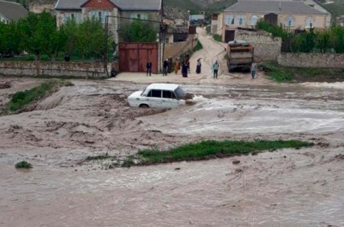 Dağıstanda güclü daşqın və sel: Evlər su altında qalıb