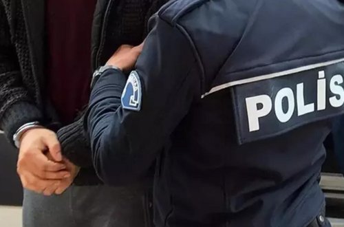 İstanbulda vəzifəli şəxslərə qarşı əməliyyat - 48 nəfər saxlanıldı