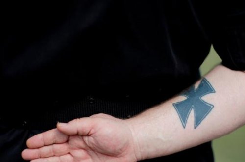 Almaniyada silahlı qruplaşma yaratmaqda şübhəli bilinən 8 nəfərə qarşı əməliyyat keçirilib