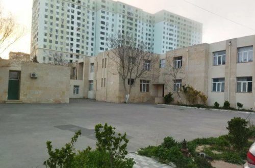 Bağçada bədbəxt hadisə - Azyaşlı yaralandı