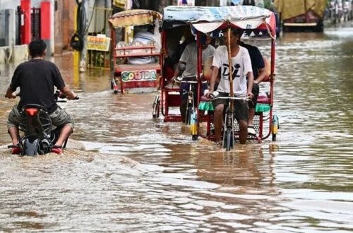 Hindistanda daşqınlar: 15 ölü 