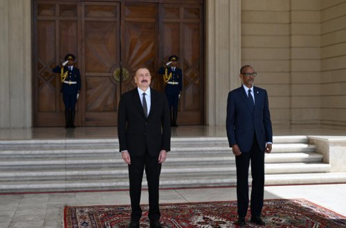 Ruanda Prezidentinin rəsmi qarşılanma mərasimi olub - FOTO