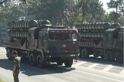 Serbiyada keçirilən parad sürprizə səbəb oldu